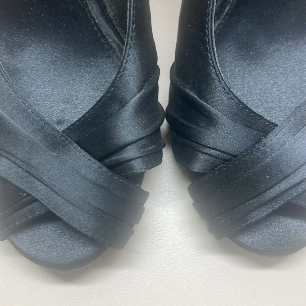NWOT Max Studio 4.5" Heel Leather Shoes - Picture 2 of 8